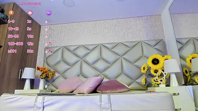 Snapshot of Im_gaia chatting on November 2025 12:49:02 PM Im gaia online show from November 2025 12:49:02 PM