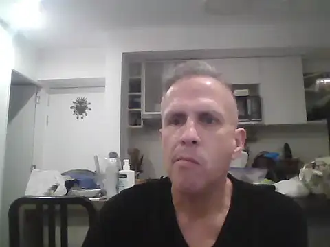 Snapshot of Diegoperrote682661 chatting on November 2025 03:52:01 AM Diegoperrote682661 online show from November 2025 03:52:01 AM