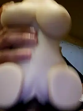 Axeltu77 online show from May 2026 03:46:02 AM