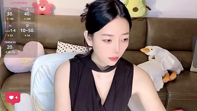 Yilin1999 online show from March 2025 03:20:02 PM