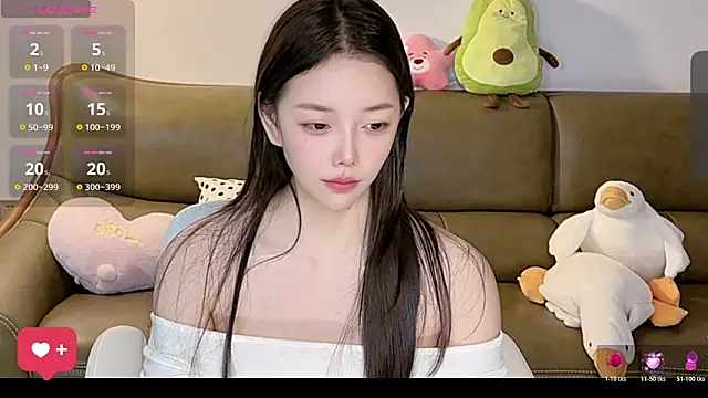 Yilin1999 online show from April 2026 03:37:02 PM