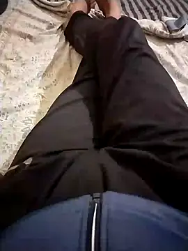 Snapshot of black_cobra70 chatting on December 2024 12:45:01 PM black cobra70 online show from December 2024 12:45:01 PM