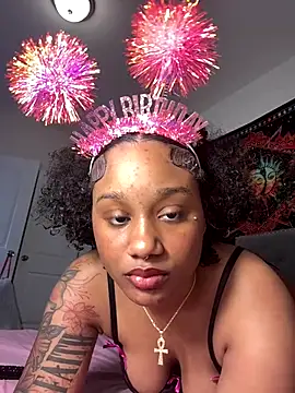 Snapshot of strip4faith chatting on November 2025 08:10:01 PM strip4faith online show from November 2025 08:10:01 PM