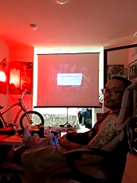 mileflav0r online show from April 2026 07:26:01 PM