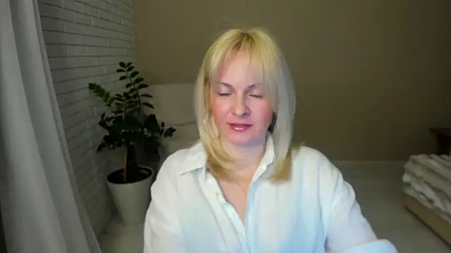 Snapshot of Alicee_Gracee chatting on February 2026 07:42:02 PM Alicee Gracee online show from February 2026 07:42:02 PM