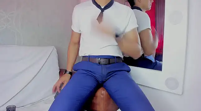 Lucii fer  online show from February 2025 05:24:01 PM