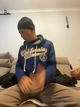 Snapshot of ngg9414 chatting on January 2025 10:28:02 AM ngg9414 online show from January 2025 10:28:02 AM