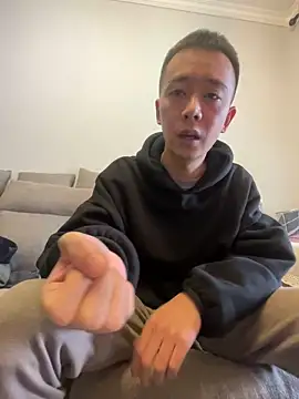 Snapshot of ngg9414 chatting on February 2025 10:26:01 AM ngg9414 online show from February 2025 10:26:01 AM