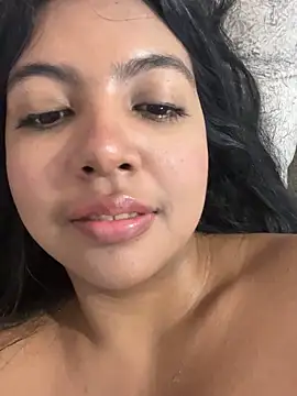 nicole fisherr online show from April 2026 07:02:01 AM