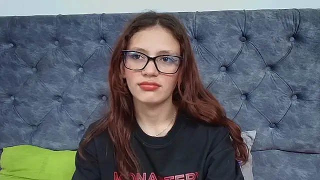 LARICSABLUE online show from February 2026 07:13:01 AM