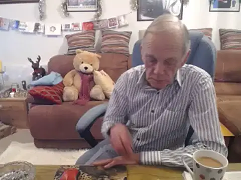 Ferret7777 online show from December 2025 08:06:01 PM