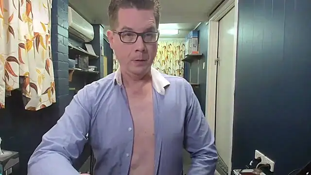 Snapshot of tilobinder chatting on November 2025 01:29:02 PM tilobinder online show from November 2025 01:29:02 PM