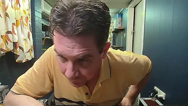 Snapshot of tilobinder chatting on November 2025 02:17:01 PM tilobinder online show from November 2025 02:17:01 PM