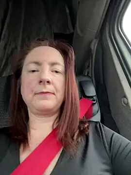 Snapshot of LouiseTswing chatting on December 2024 10:06:02 AM LouiseTswing online show from December 2024 10:06:02 AM