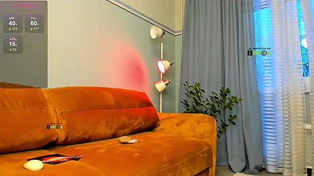 Snapshot of Your_dream_Alice chatting on December 2024 01:02:01 PM Your dream Alice online show from December 2024 01:02:01 PM