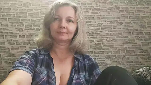 EdithManning online show from October 2025 05:30:02 AM