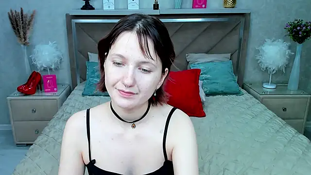 Snapshot of MiaKarlos chatting on May 2026 01:35:01 AM MiaKarlos online show from May 2026 01:35:01 AM