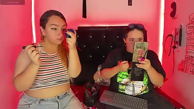 katieeandsharonn online show from March 2026 12:34:01 PM