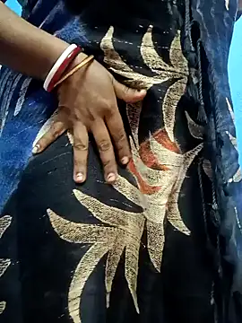 Snapshot of Hot-Anuska chatting on January 2025 06:20:01 PM Hot-Anuska online show from January 2025 06:20:01 PM