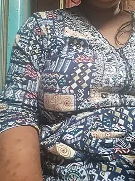 Snapshot of Hot-Anuska chatting on February 2025 04:14:02 AM Hot-Anuska online show from February 2025 04:14:02 AM