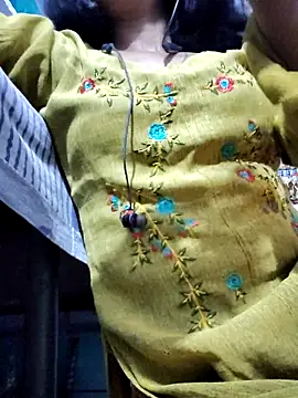 Snapshot of Hot-Anuska chatting on September 2025 04:07:02 PM Hot-Anuska online show from September 2025 04:07:02 PM