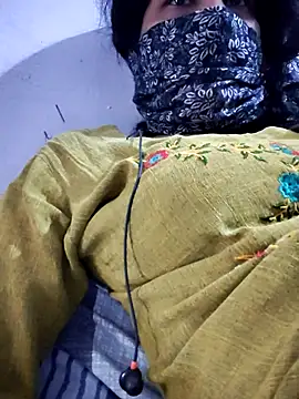 Snapshot of Hot-Anuska chatting on September 2025 04:12:02 AM Hot-Anuska online show from September 2025 04:12:02 AM