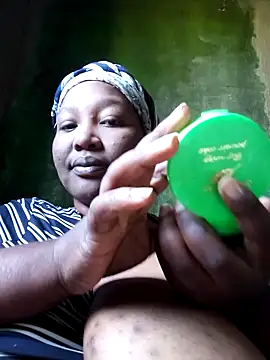 Snapshot of chubbydoll122 chatting on October 2025 10:32:02 AM chubbydoll122 online show from October 2025 10:32:02 AM