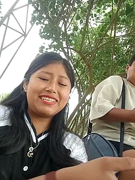 Karol-kamila19 online show from December 2024 01:09:01 PM