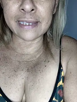 Kasandra Ho online show from January 2025 01:43:01 AM