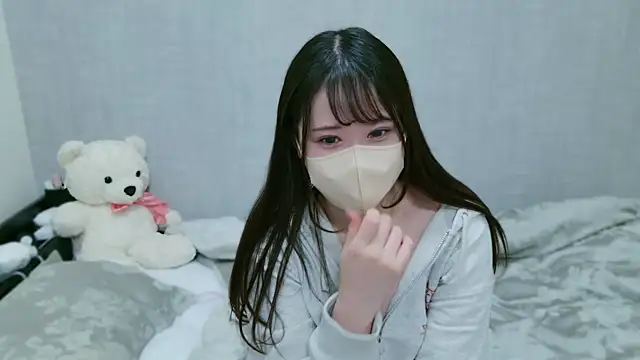 Snapshot of -SHIZUKU- chatting on March 2025 12:45:01 PM -SHIZUKU- online show from March 2025 12:45:01 PM