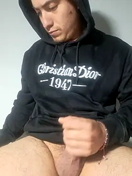 Snapshot of dragon1006 chatting on February 2025 12:01:02 PM dragon1006 online show from February 2025 12:01:02 PM