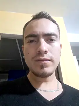 Snapshot of dragon1006 chatting on February 2025 03:04:02 AM dragon1006 online show from February 2025 03:04:02 AM