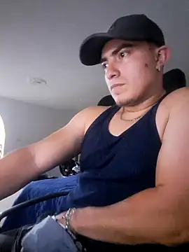 Snapshot of dragon1006 chatting on March 2025 02:29:02 AM dragon1006 online show from March 2025 02:29:02 AM