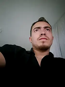 Snapshot of dragon1006 chatting on November 2025 01:59:02 AM dragon1006 online show from November 2025 01:59:02 AM