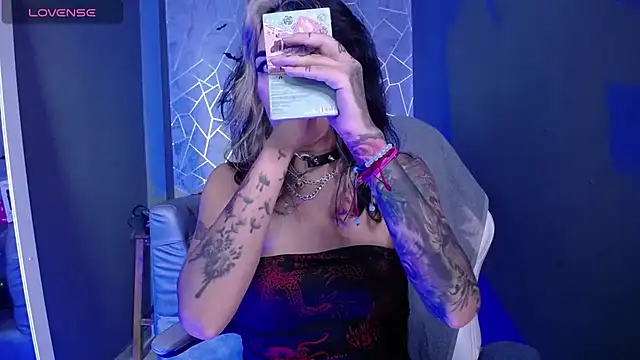 amelierouss online show from February 2026 03:26:01 AM