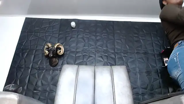 Hanna Fox 69 online show from March 2026 12:34:01 PM