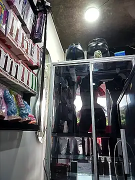 Snapshot of rapunzel069 chatting on February 2026 02:53:02 PM rapunzel069 online show from February 2026 02:53:02 PM