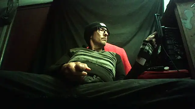 Snapshot of Pumpndeep chatting on November 2025 10:13:02 AM Pumpndeep online show from November 2025 10:13:02 AM