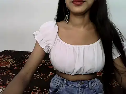 Snapshot of SUZY_FROMUS chatting on September 2025 07:10:01 AM SUZY FROMUS online show from September 2025 07:10:01 AM