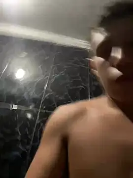 Snapshot of kauanzinhoofc chatting on February 2025 10:25:01 PM kauanzinhoofc online show from February 2025 10:25:01 PM