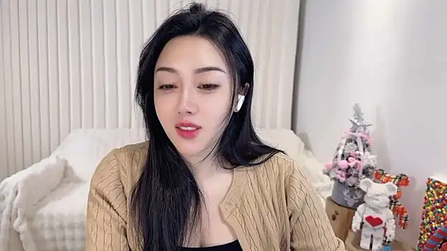 Snapshot of K-moumou chatting on February 2025 05:01:02 PM K-moumou online show from February 2025 05:01:02 PM