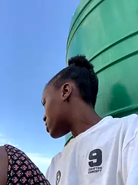 Snapshot of SEXY_TOKYOxxx chatting on October 2025 05:02:02 AM SEXY TOKYOxxx online show from October 2025 05:02:02 AM