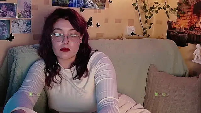 Snapshot of Alysta chatting on July 2026 05:33:01 PM Alysta online show from July 2026 05:33:01 PM