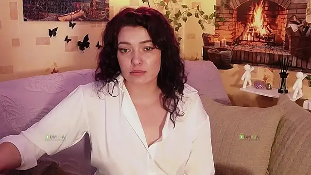 Snapshot of Alysta chatting on August 2026 09:46:01 PM Alysta online show from August 2026 09:46:01 PM