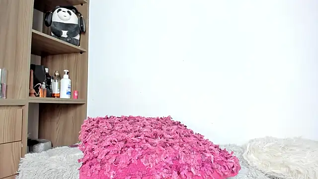 Snapshot of adelarangel chatting on December 2024 11:14:02 PM adelarangel online show from December 2024 11:14:02 PM