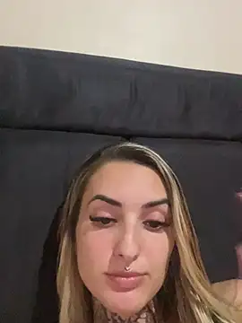 hotskinny1 online show from March 2025 01:58:01 AM