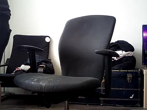 Snapshot of themasteer69 chatting on February 2025 02:42:01 PM themasteer69 online show from February 2025 02:42:01 PM