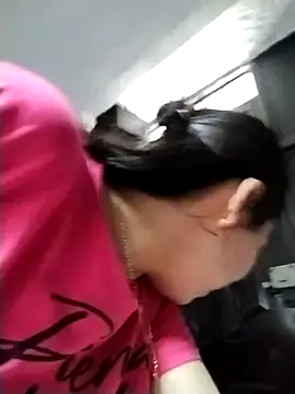 Snapshot of Lucianaferro_ chatting on September 2025 12:49:02 PM Lucianaferro online show from September 2025 12:49:02 PM