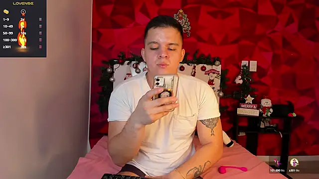 angel foz online show from December 2024 04:03:02 AM