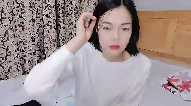 Linda-LL online show from February 2025 11:49:01 AM